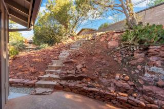 Sedona Red Rock Retreat with Hot Tub and Views - 9