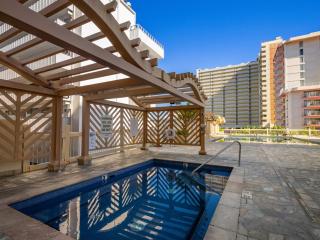 Newly Remodeled, walk to beach, Great Views - 4