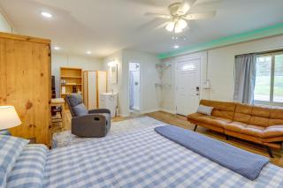 Near Greers Ferry Lake! Cabin w/ Resort Perks - 1