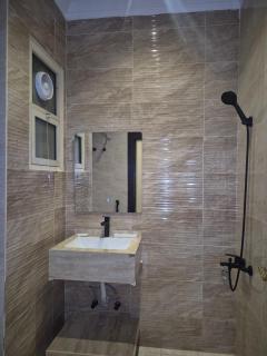 لؤلؤة الثريا للشقق المخدومة فرع المونسية1 - 6