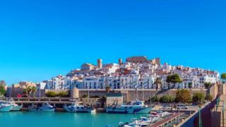 Chalet con piscina comunitaria y vistas al castillo en Peñiscola-3 terrazas-WIFI-parking - 9