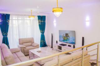 Freggy African Comfort Homes BEDROOM 2 - 3