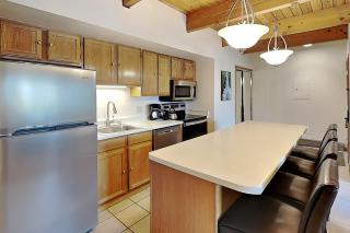 Timberline Condominiums 1 Bedroom Standard Unit B2B - 6