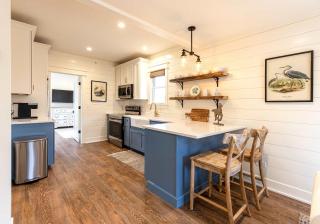 Kildahl House - Boutique Farmhouse Suite #3 - 2