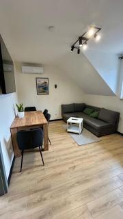 Pokoje nad Jeziorem - 1