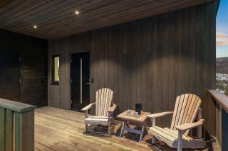 Motoppen, Høgeggvegen 4B - 8