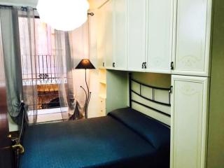Stromae Central Apartment Cefalu 1 Minute Duomo Beach 3 Bedrooms 8 Guests Free WiFi - Cefalú - 7