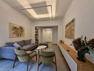 Modern Oasis Steps from Everything - 5