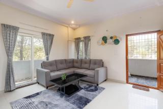 SkyWay Living by Red Olive 2BHK20min to Airport - 0