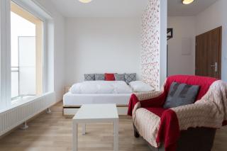 Tatras View Apartment Poprad Center with Balcony & Free Parking - 1