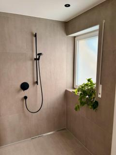Seeliebe - Ferienwohnung Gartenzeit mit Seeblick - 2