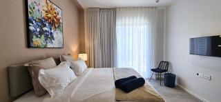 Tropical - Resort - Spa - Pool & Garden - 2