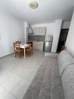 Apartments jozef rana e hedhun shengjin - 6