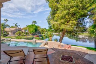 Gorgeous Lakefront Paradise w Pool & Views - 6