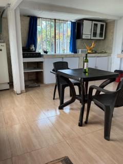 ECOHostal Las Hamacas Alta , apartamento privado # 2 - 3