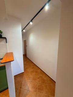 Prime Location Apartment near Stadium & Downtown - 8