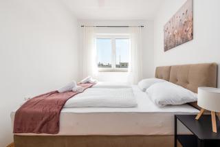 Laguna Apartments - 2