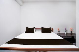 SPOT ON by OYO Romance Hotel And Restaurant - 8