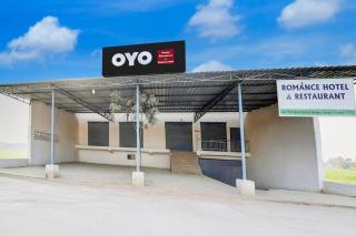 SPOT ON by OYO Romance Hotel And Restaurant - 6
