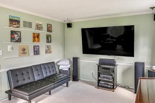 Game Room + 10-Speaker Movie Room: South Bend Home - 7