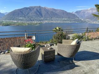 Siesta by fewotessin - 0