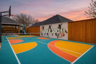 LUX 5 Bedroom - Walk to FIFA AT&T & Globe Life Stadium - Pickleball basketball movie theater gameroom firepit and more - 6
