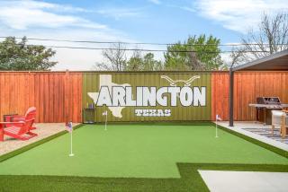 LUX 5 Bedroom - Walk to FIFA AT&T & Globe Life Stadium - Pickleball basketball movie theater gameroom firepit and more - 4