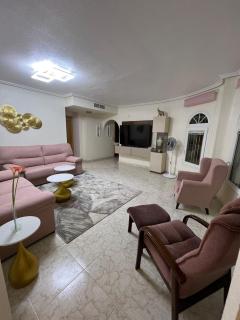 Luxury house with garden and private pool - 1