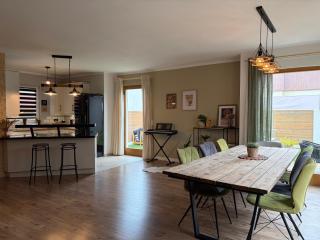 House for family, friends and business - 6