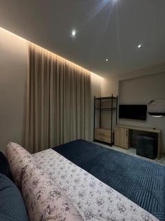 Alesia's Guesthouse - 2