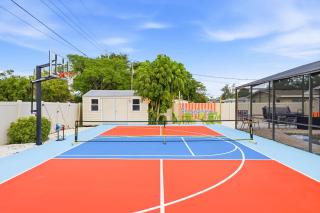 Suncourt Retreat Sports Court Pool Hot Tub - 0