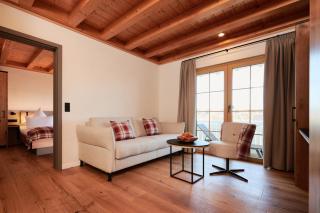 Landhotel Haringerhof mit Saunawelt und Naturbadeteich - 6