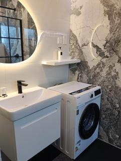 Work From Home Delightful Apartment - 6