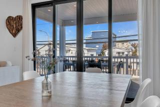 Premium Linen+Towels | Fast Wifi | Coffee Included - 2