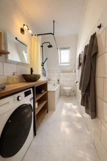 Altbau Apartment mit toller Terrasse - 9