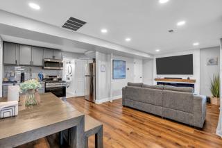 Game Room | High Speed WIFI | EV Charger | Keurig - 1