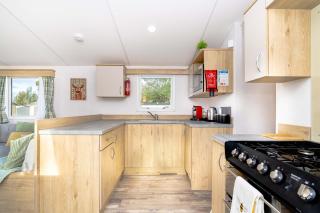 Seton Sands 3beds Premium Caravan Sleeps 7 - Near Edinburgh - Fast WiFi and Free Parking - 6