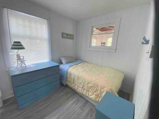 The Banana Cabana - 3