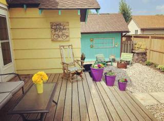 The Banana Cabana - 1