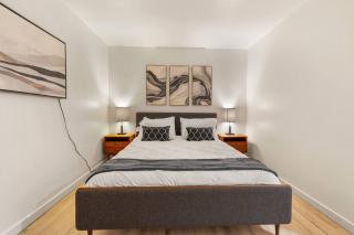 Riverfront w Cedar Hottub, Sauna, Movie Theatre - 5