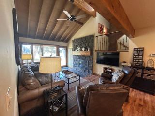 32 Meadow House - 7