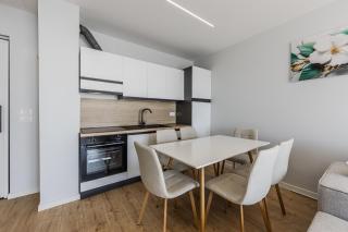 Chic Seafront Suite By PS - 7