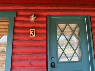 Crooked Creek Cabin #3 Close to the Water - Studio - 9