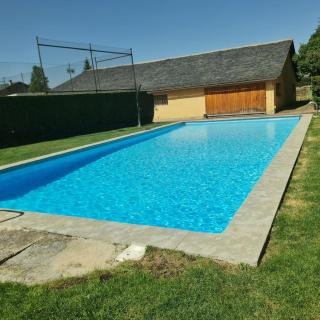 CaL QuEROL Llivia 3, piscina al centre, vistes a la muntanya - 7