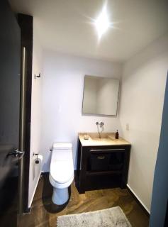 Apt minimalista con acabado de lujo para 4 personas - 2