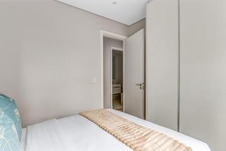Tree Tops 2 Bed Apartment, Houghton Johannesburg - 7