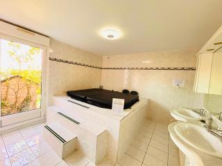 Beausoleil SPA Villa XL-Geneva, Lake, Mountains-Full Love Stay-SPA optional extra fee - 4