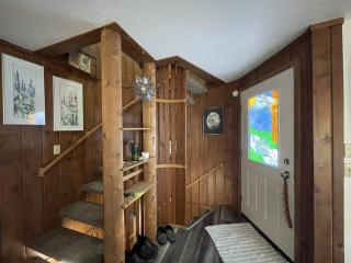 Sterling Homestead Near the Kenai River - 8