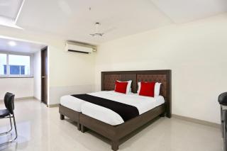 Super Townhouse Halcyon Deccan Inn Near Shilparamam - Hyderabad - 0