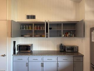 Waterfront Fishing Stay, Canal Access & Shallow Flats - 2